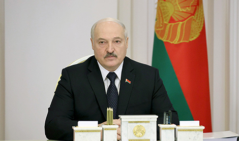 Lukashenko hosts meeting to discuss amendments to Education Code