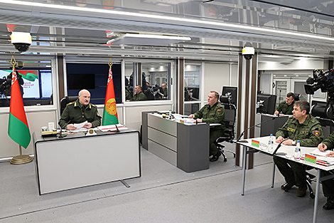Lukashenko warns West against attempts to invade Belarus-Russia Union State