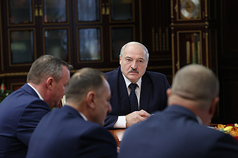 Lukashenko: The people will make decisions in Belarus as long as I am the president