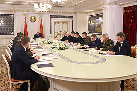 Lukashenko: Provision of housing for state employees remains a priority in Belarus