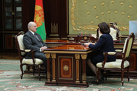 Lukashenko hears out report of Head of Belarus President Administration Kochanova