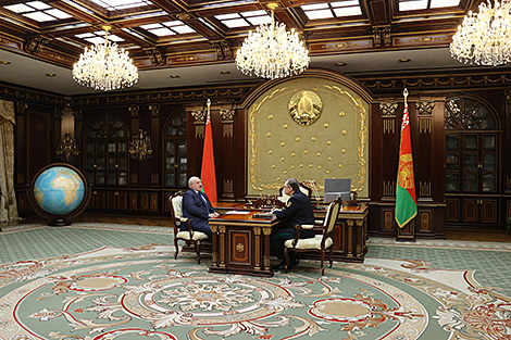 Lukashenko holds meeting with chairman of Supreme Court