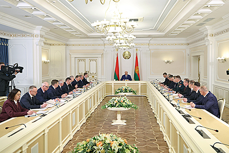 Lukashenko convenes meeting on BNBC development
