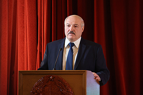 Lukashenko visiting Belarusian National Technical University