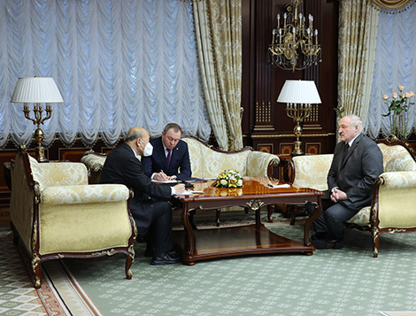 Lukashenko invites China to explore new cooperation opportunities amidst sanctions