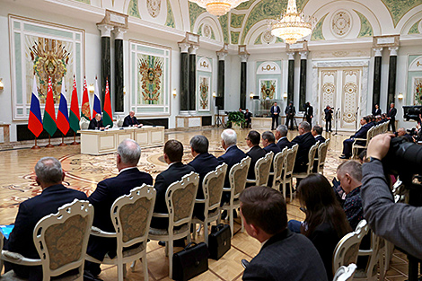Oil and gas aside. What did Lukashenko and Putin focus on during talks in Minsk?
