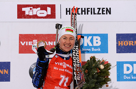 Domracheva wins Hochfilzen sprint