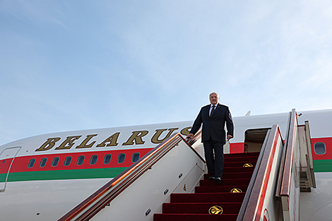 Lukashenko arrives in Algeria on official visit