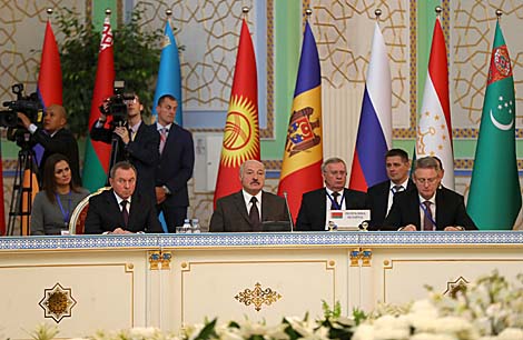 Belarus calls for CIS unity amid crumbling international trade system