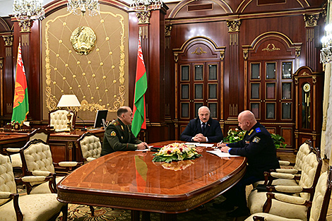Lukashenko meets with Investigative Committee chief