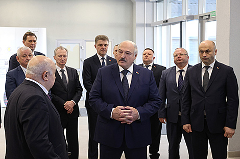 Lukashenko explains why Belarus retained its microelectronics industry