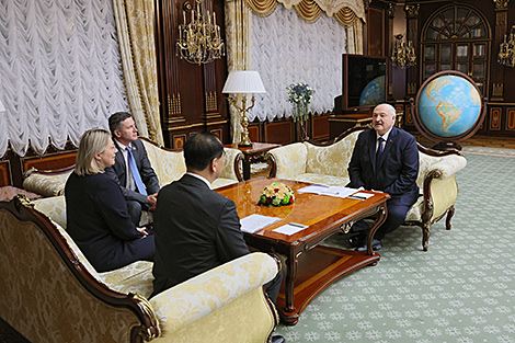 Lukashenko meets with President of Peking University Gong Qihuang