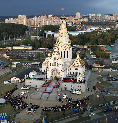 Fallen Belarusian soldiers honored in Minsk