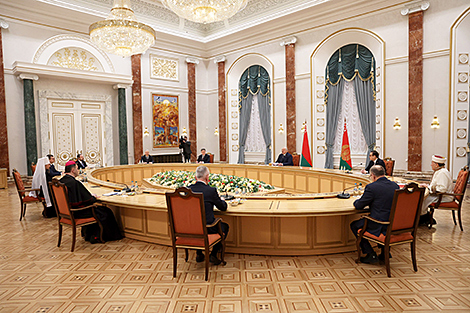 Lukashenko: People of all faiths live in peace and harmony in Belarus