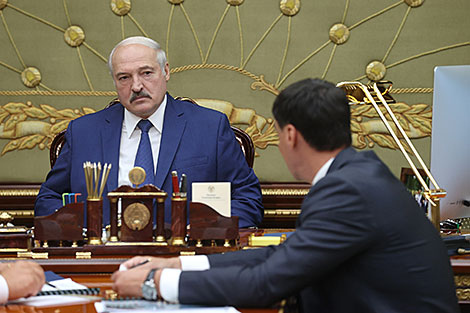 Lukashenko: Belarus’ budget looks better than expected