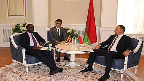 Belarus, Uganda look forward to promising military and technical cooperation
