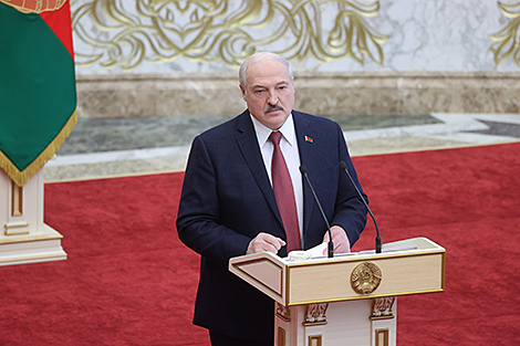 Lukashenko describes new Constitution as forward-thinking document
