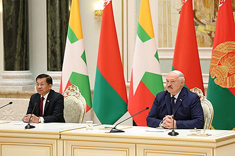 Lukashenko: Belarus, Myanmar to draft a cooperation roadmap