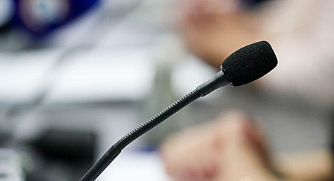 Talks on Ukraine resume in Minsk