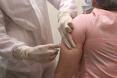 Plans to ease Belarus-Russia travel restrictions as vaccination gains traction