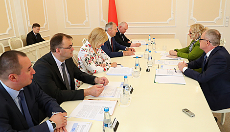 Belarus prime minister, EEC minister discuss Eurasian integration