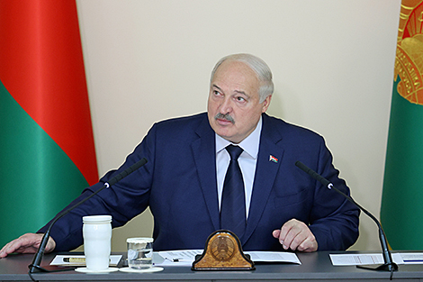 Lukashenko to movie makers: if we hadn’t persevered in 2020, it would’ve been a war