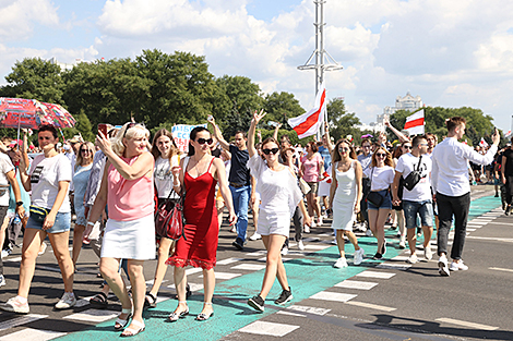 Solidarity march near Minsk Hero City Monument