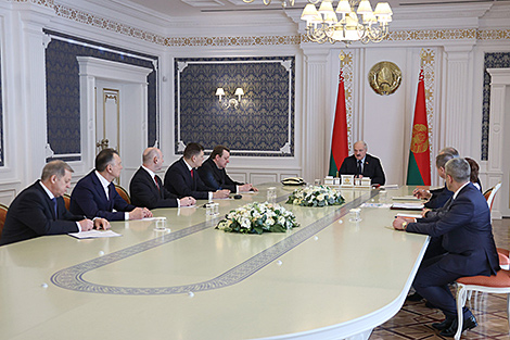 Lukashenko reshuffles MFA, appoints new ambassadors