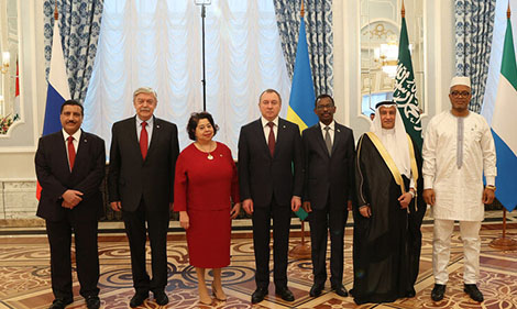 Lukashenko receives credentials of foreign ambassadors