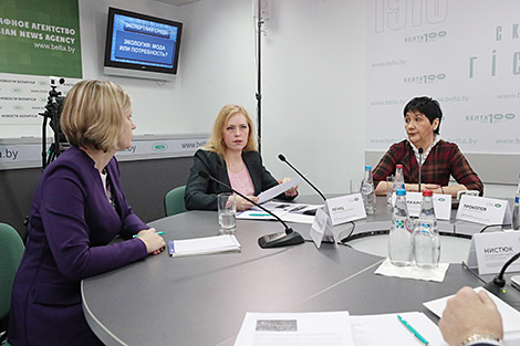 Analyst opines on efforts to earn political dividends on environment in Belarus
