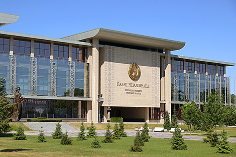 Decree signed to regulate insurance of Belarusian vehicles outside Green Card system