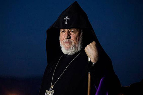Lukashenko sends birthday greetings to Catholicos Karekin II