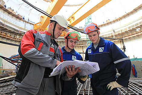 Lukashenko: Belarus will support young people, but only those willing to work