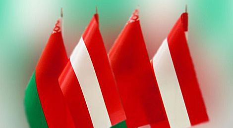 Foreign ministers of Belarus, Austria discuss cooperation by phone