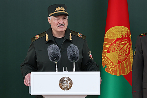 ‘We must train specialists.’ Lukashenko calls for end to excessive army drills