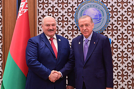 Lukashenko meets with Erdogan on sidelines of SCO summit