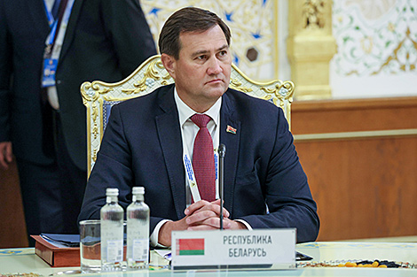 Belarus FM comments on partners’ two-faced stance in integration blocs