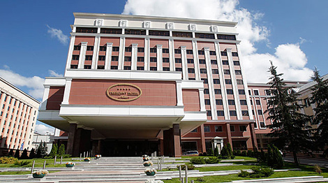 Contact group on Ukraine reconvenes in Minsk