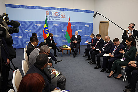 Lukashenko meets with Ethiopian PM