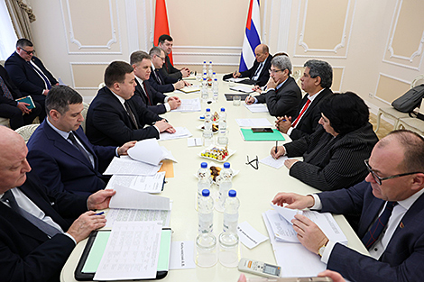 Petrishenko: Belarus seeks closer ties with Cuba in pharmaceuticals, tourism, sport