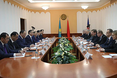 FM: Belarus, Kazakhstan maintain close contacts on multiple levels