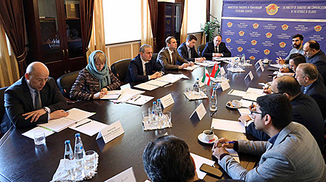 Belarus, Iran discuss permit-free road haulage, direct flights