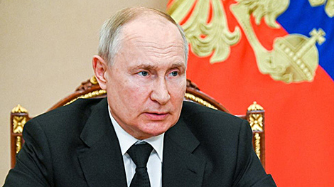 Lukashenko sends birthday greetings to Putin