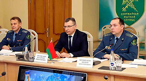 Belarus, Kazakhstan discuss cooperation in customs