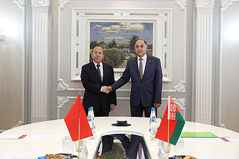 Belarus, China discuss current developments in international, regional security