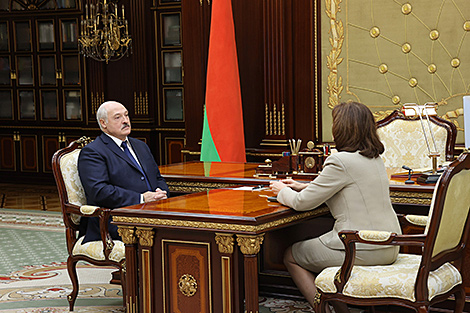 Lukashenko holds working meeting with Kochanova