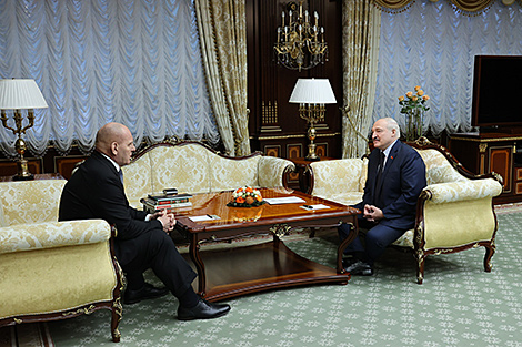 Lukashenko meets with well-known athlete and Russian politician Aleksandr Karelin