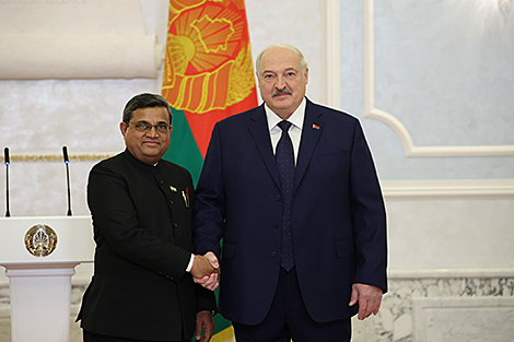 Lukashenko: Belarus seeks strategic partnership with India