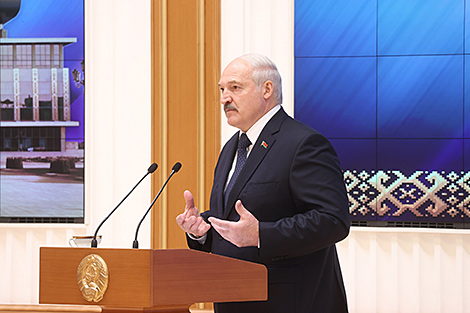 Lukashenko identifies key principles of Belarus’ development, government work