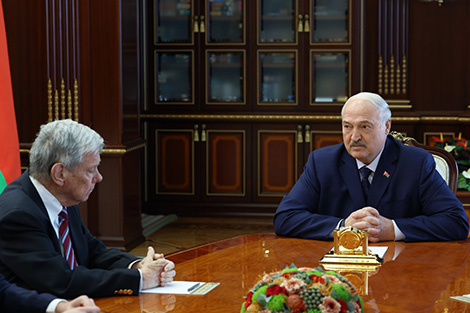 Lukashenko to U.S. special envoy: No political articles in Belarus’ Criminal Code
